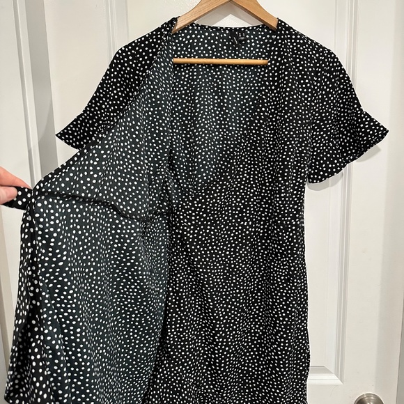 Vero Moda  | “Henna” Wrap Dress  Women’s Medium Black With White Polka Dots - Picture 6 of 11